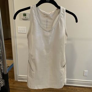 Danskin workout tank
